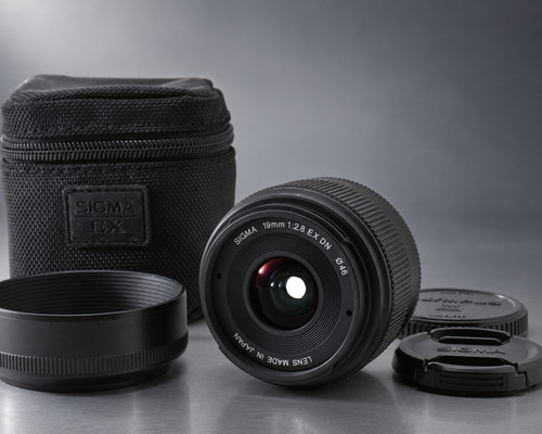 Objectif sigma 19mm - ex, dn