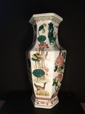 Antique  Vase Chine A Pan Coupé 19ème  ( Asie , Ceramique) qing, ming oiseaux 