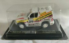 Lot de 5 Mitsubishi Pajero Dakar 4x4 1/43 
