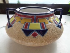 ancien vase en céramique art