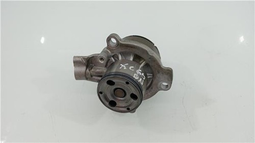 4l121011 pompe eau - À,