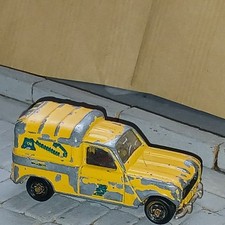MAJORETTE renault R4L trophy