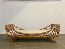 Daybed en rotin croisillon et matelas lin chiné vintage 1950