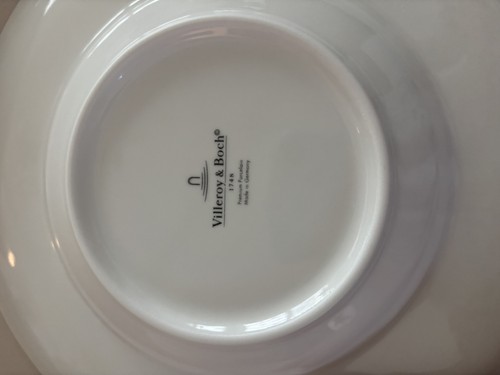 Villeroy boch rimmed - ~,