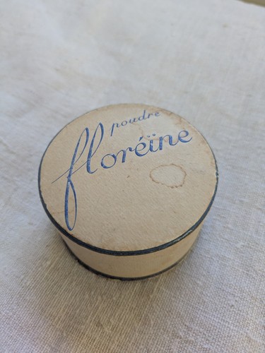 Boite poudre ancienne - boite, a