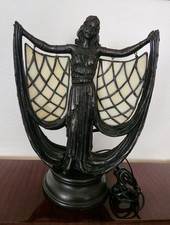 Lampe sculpture femme ailée