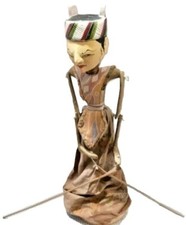 Marionnette à tiges en bois
