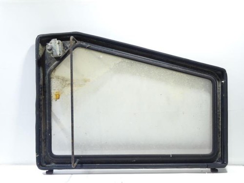 Porte avant droit case 580f - avant,