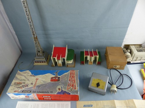 Maquette eheim 200 - maquette,