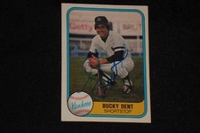 BUCKY DENT 1981 FLEER SIGNED