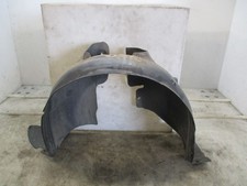 Pare-boue aile avant gauche