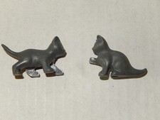 pièces playmobil  - 2 chats