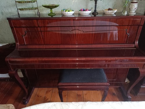 Piano droit petrof acajou - piano,