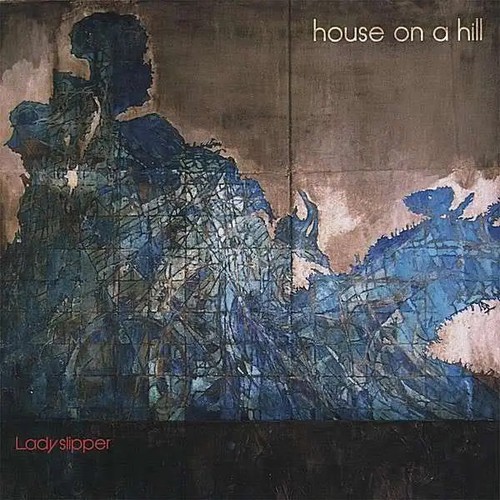 House hill lady - house, on