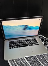 MacBook Pro 15" Retina (Mid-2015) – i7 • 16 Go RAM • 512 Go