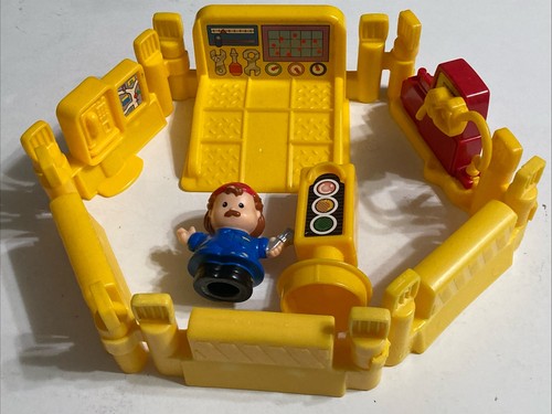 Fisher price little people - price,