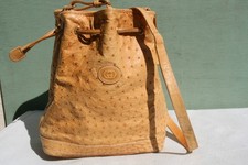 sac en cuir authentique GUCCI.