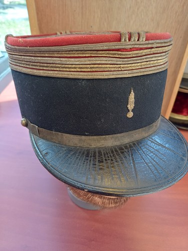 Superbe ancien képi militaire