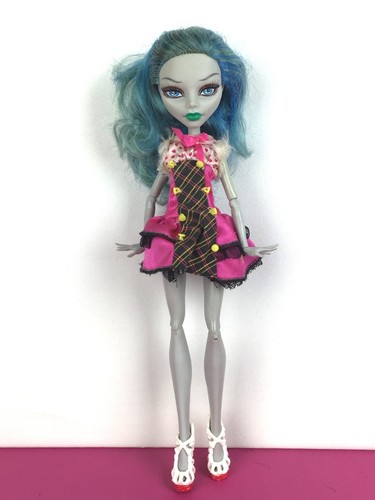 Monster high doll - monster,