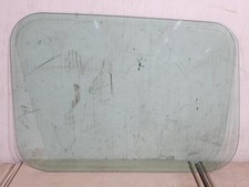 Vitre avant droit RENAULT B110