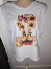 TEE SHIRT MARQUE ITALIENNE TAILLE UNIQUE COULEUR BLANC AVEC DESSIN ORIGINAL