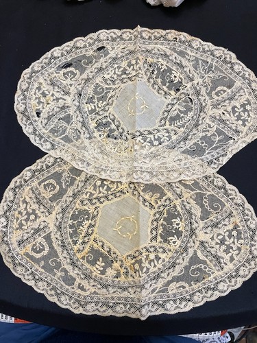 Ancien napperon dentelle 2 - dentelle, x