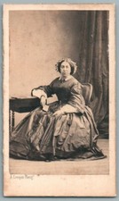 CDV 1870 Femme robe crinoline