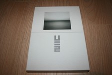 u2 no line on the horizon collector box cd