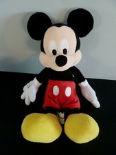 A3. PELUCHE DOUDOU MICKEY