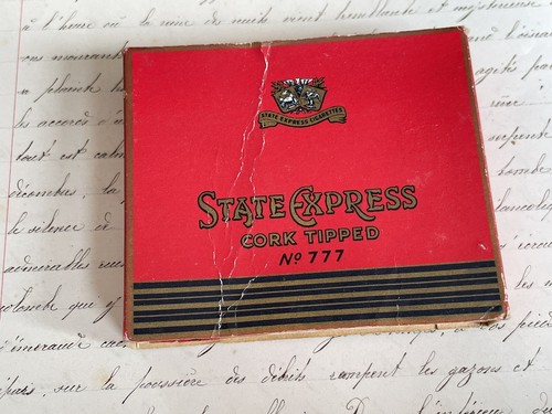Ancienne boite cigarettes - à,