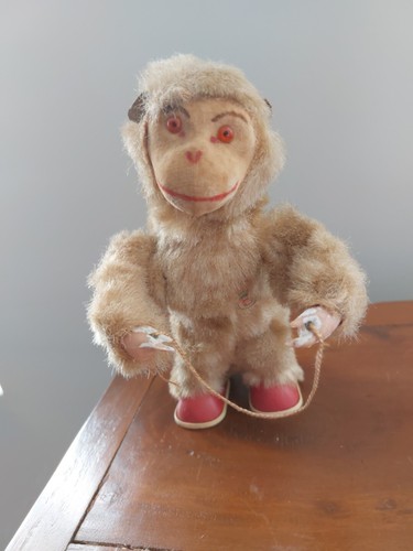 Ancien singe automate clé - a,