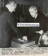 PHOTO DE PRESSE  ORIGINE A.F.P DE ANTOINE PINAY