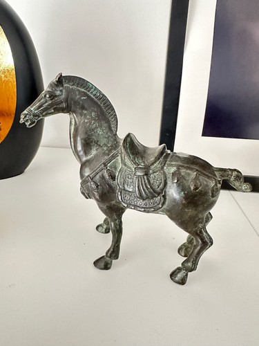 Sculpture cheval ancien - sculpture, en