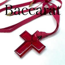 Collier en cristal croix