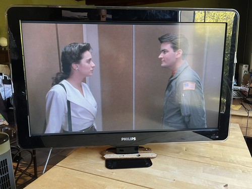 Philips lcd 37pfl5603d 10 - tv,
