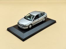 1/43 Renault Laguna I Phase 2 V6 24v RXT Gris 1998 Vitesse