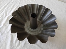 Ancien Moule à Gâteau, Brioche en fer blanc Vintage 21 cm de diamètre