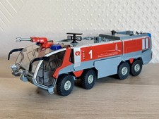 Camion de pompiers d’aéroport Rosenbauer Panther 8/8 Siku 1/50