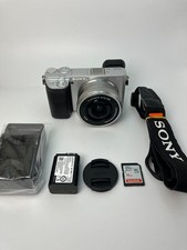Droits d'importation inclus Sony ILCE-6400 Silver E 16-50 mm PZ OSS