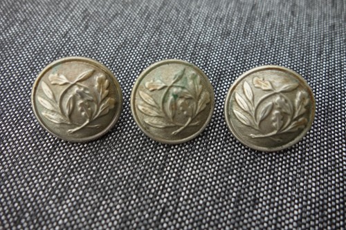 Boutons et cie couronne - et,