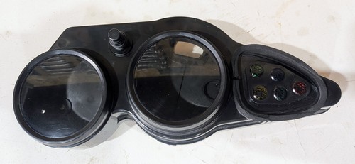 Boitier compteur suzuki sv - de,