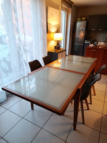 Table salle manger - à,