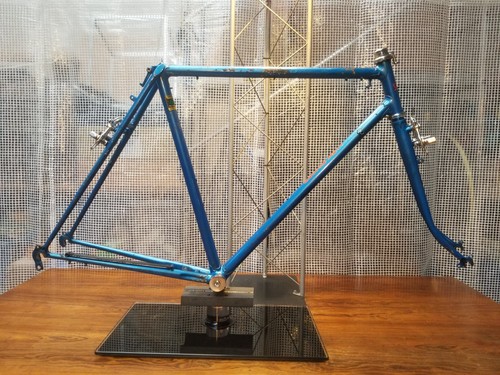 Alex singer framekit - alex,