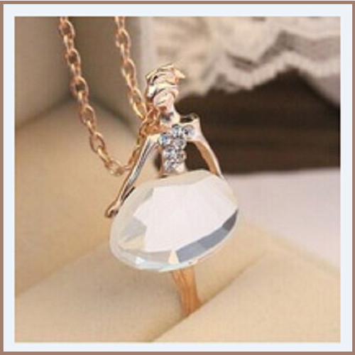 Chaîne pendentif avec une - chaîne,