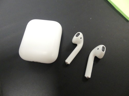 Apple airpods chargement - apple, "chargement