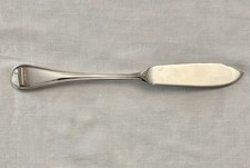 COUTEAU A POISSON  EN METAL