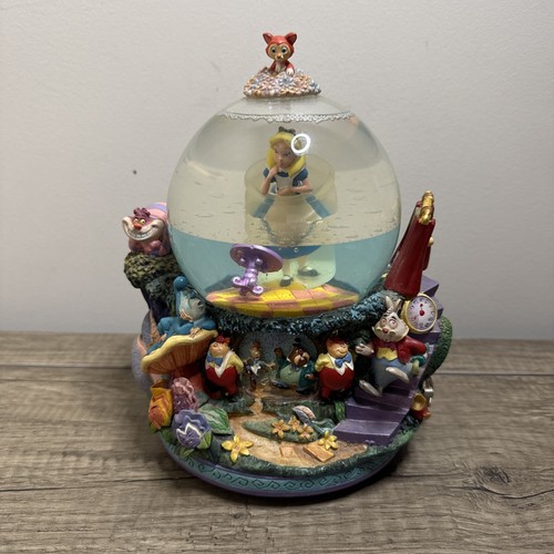 Disney alice wonderland all - alice,