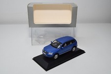 B38 1:43 MINICHAMPS VW
