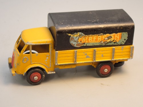 Dinky toys ancien camion - ,