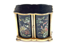 Pendulette JAZ DE LUXE RIDIC  Laqué noir, decor chinois polychrome
